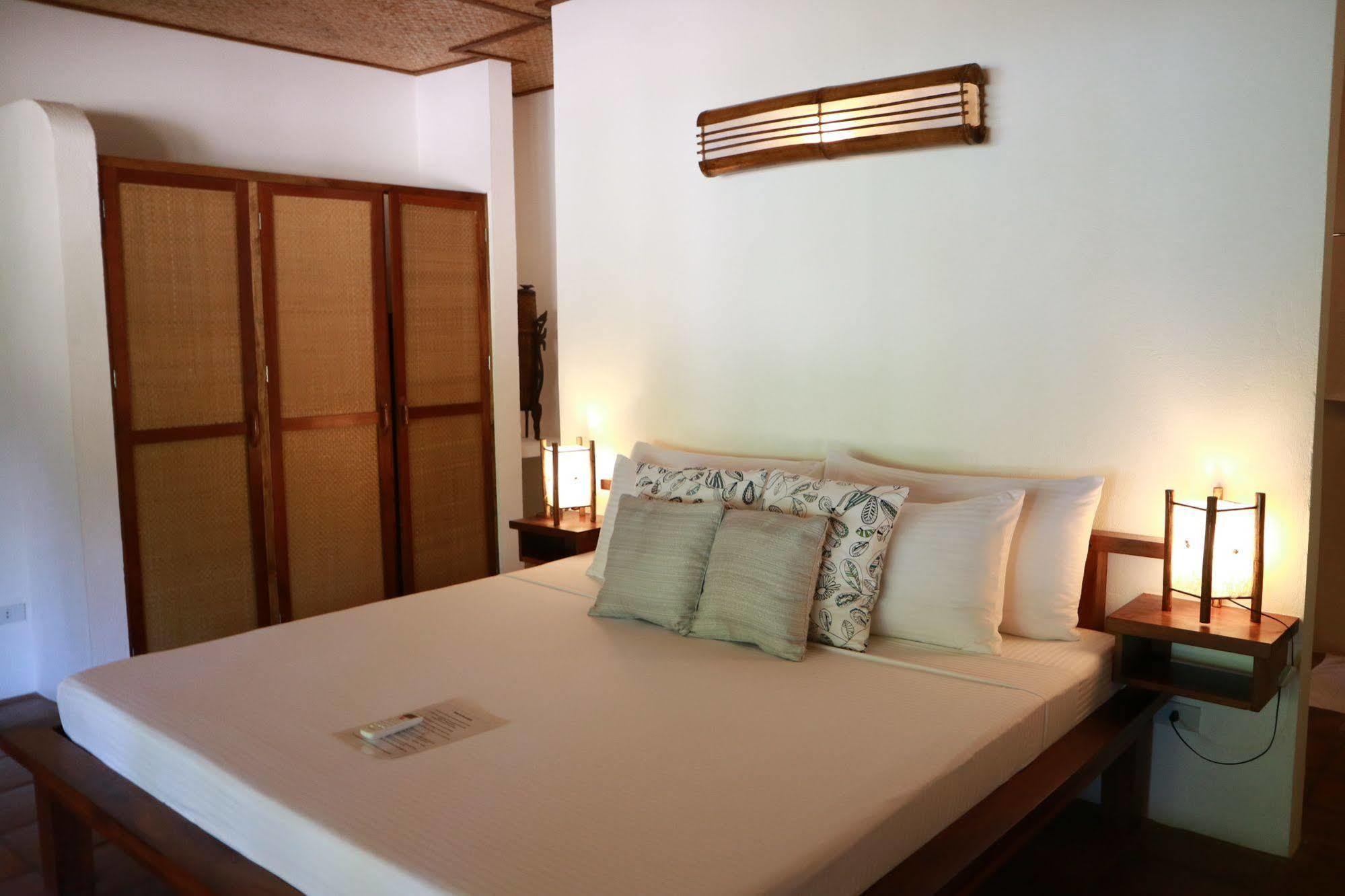 El Nido Mahogany Beach Hotel Екстериор снимка