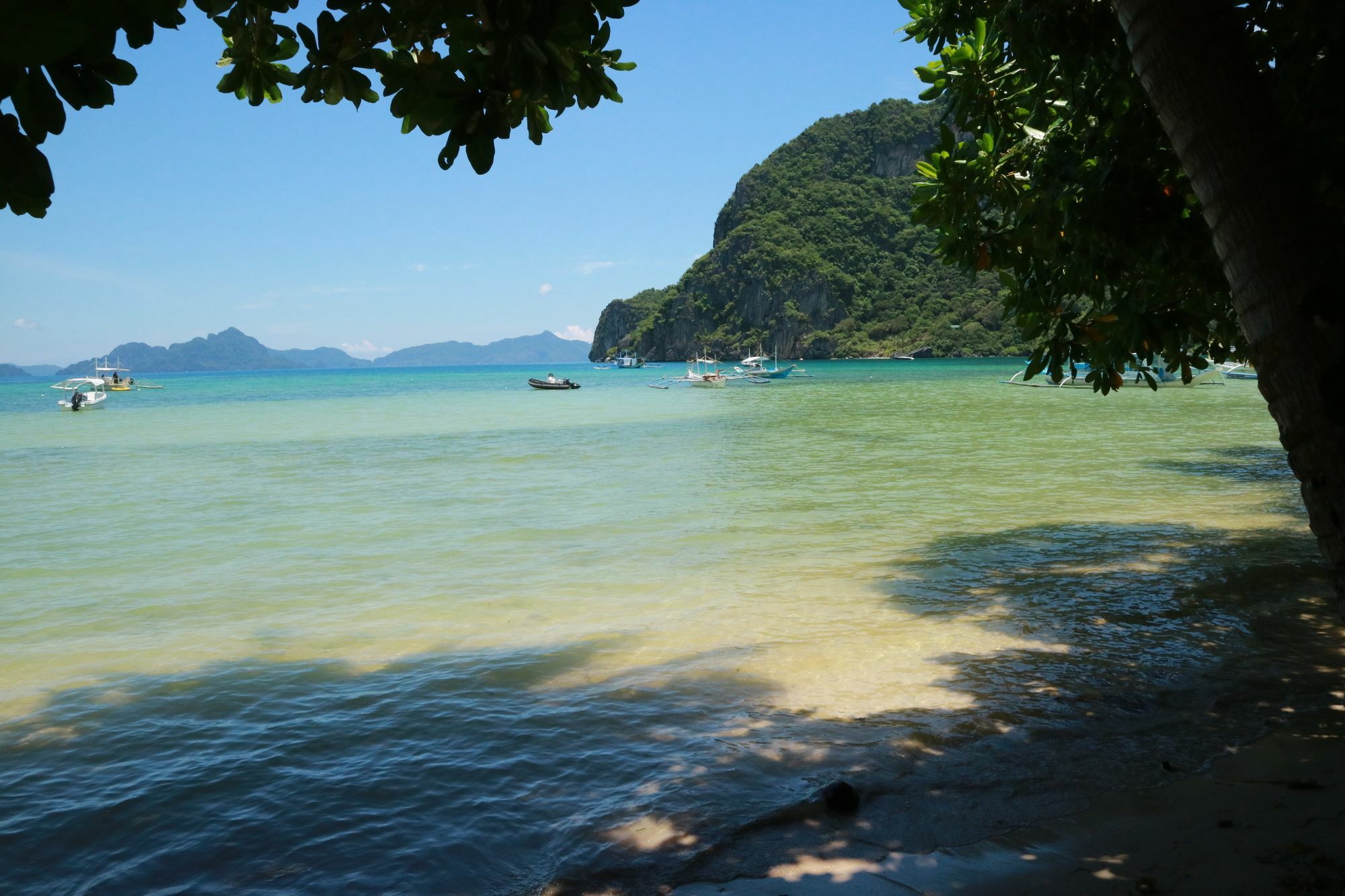 El Nido Mahogany Beach Hotel Екстериор снимка